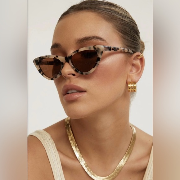 Banana Republic Halina Cat Eye Sunglasses main image 7